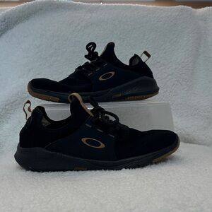 Oakley Coreflex Black and Brown Athletic Sneakers